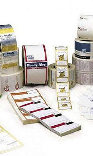 Etiquetas adesivas hot stamping